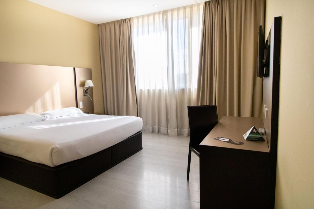 Alda Route 42 Hotel Illescas Luaran gambar